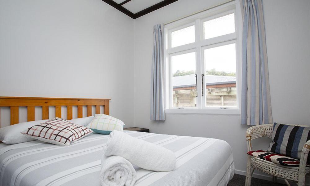 Moana Lodge Plimmerton Экстерьер фото