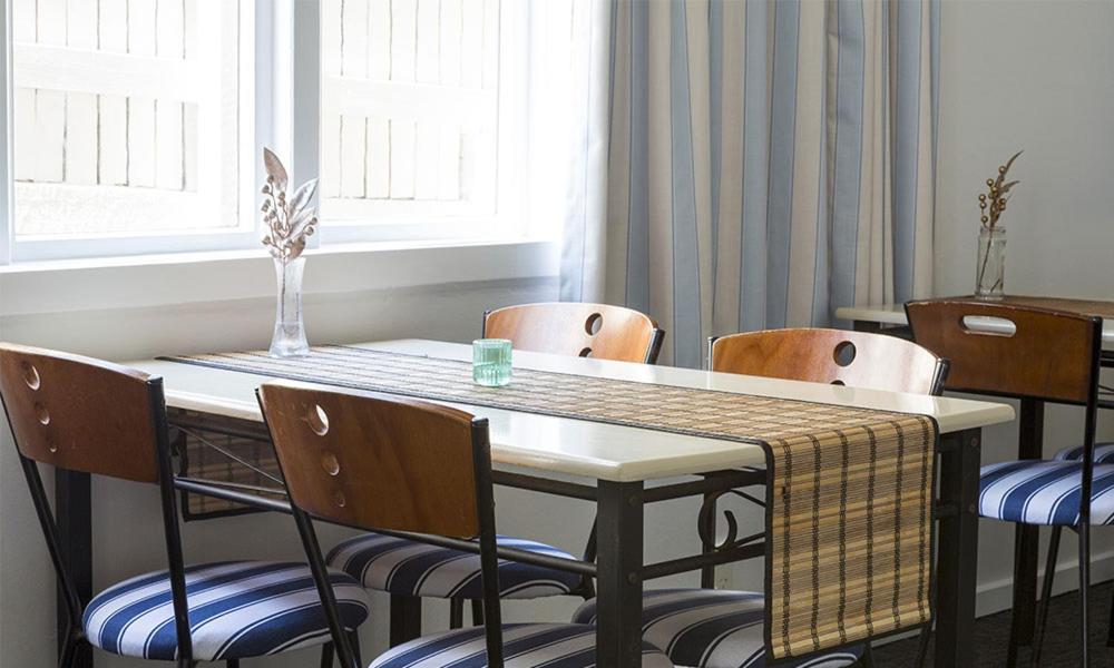 Moana Lodge Plimmerton Экстерьер фото