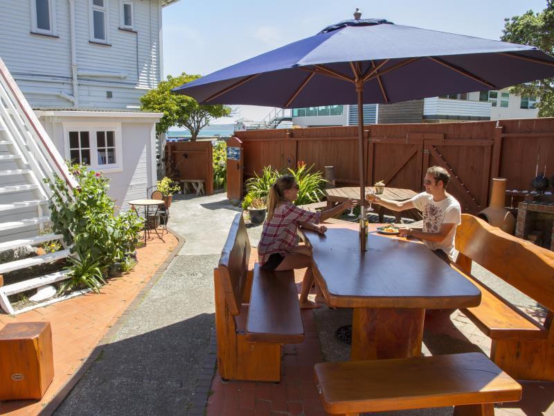 Moana Lodge Plimmerton Экстерьер фото
