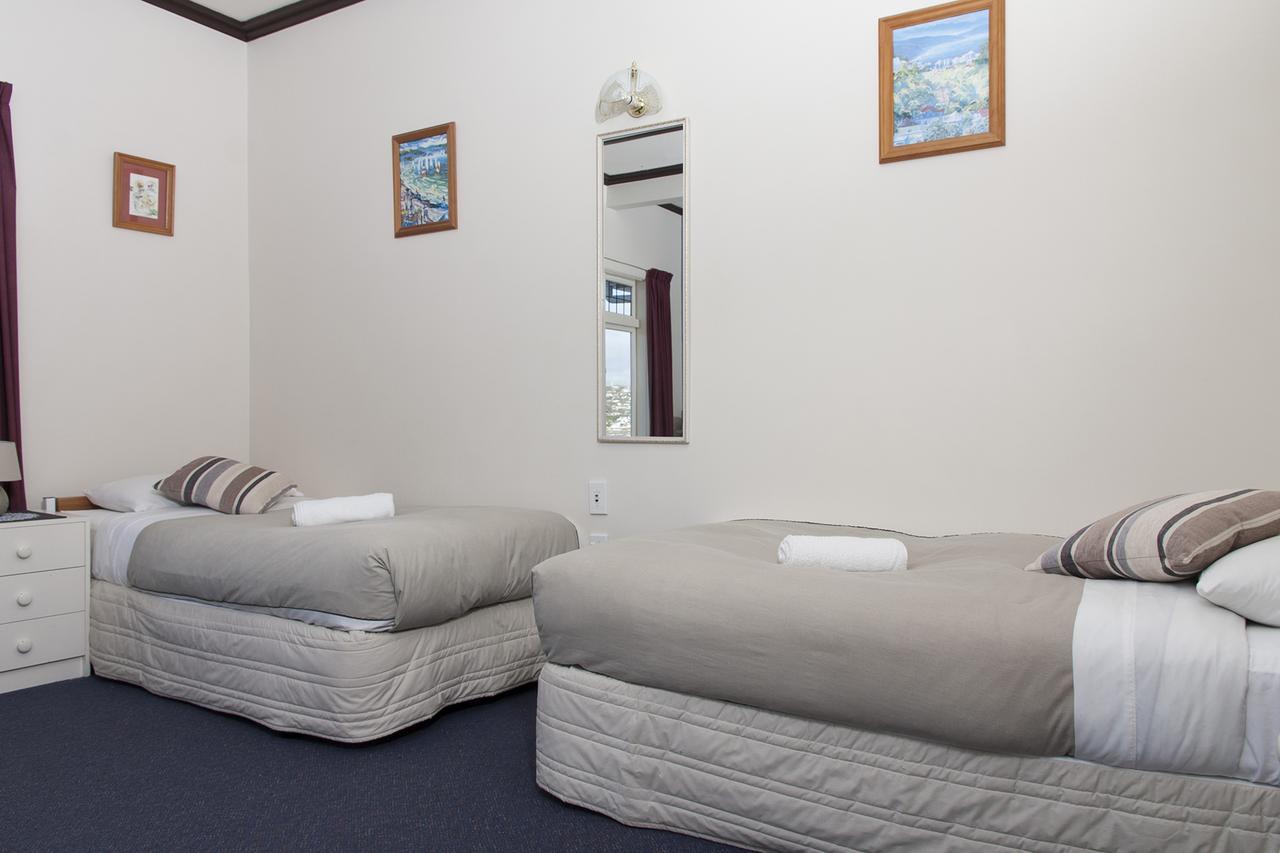 Moana Lodge Plimmerton Экстерьер фото