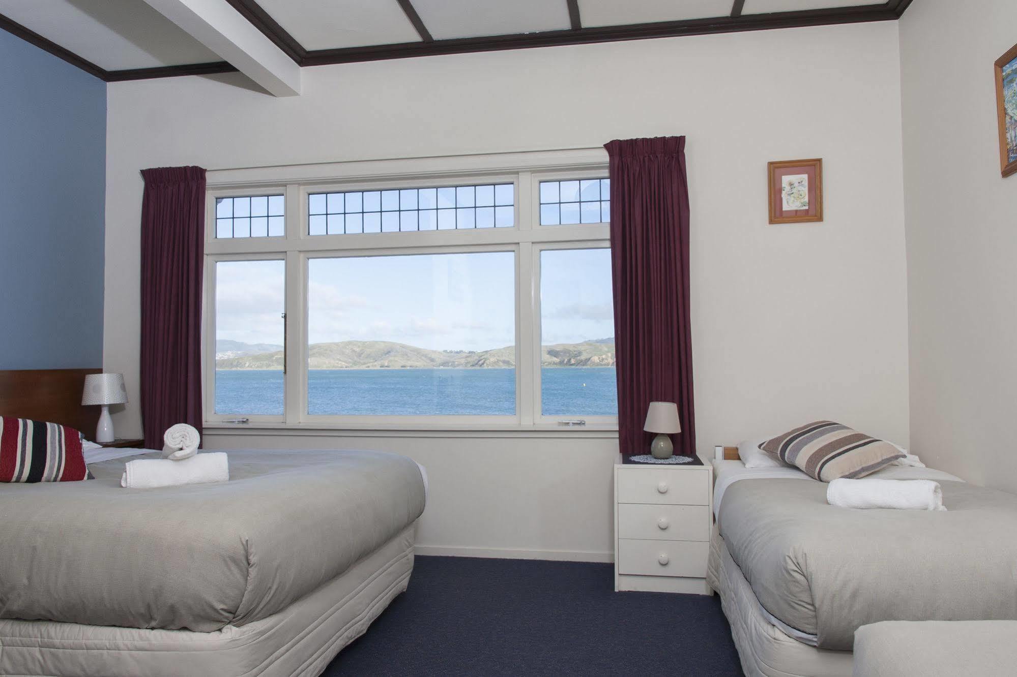 Moana Lodge Plimmerton Экстерьер фото